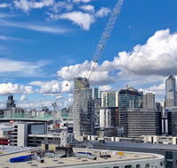 Pride Docklands Waterfront Apartment City View - Accommodation Brisbane
