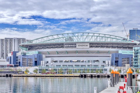 Pride Docklands Waterfront Apartment City View - Accommodation Brisbane 37