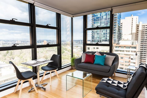 Executive Stay Little Collins Street - Accommodation Brisbane 0