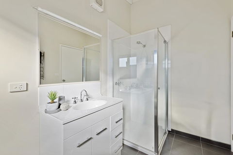 Beachside House - Accommodation Brisbane 19