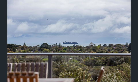 Beachside House - Accommodation Brisbane 6