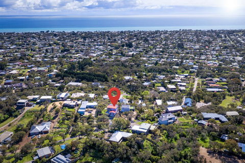 Beachside House - Accommodation Brisbane 25