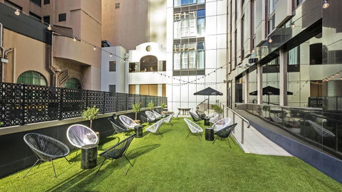 Oaks Melbourne On Market Hotel - Accommodation Brisbane 2