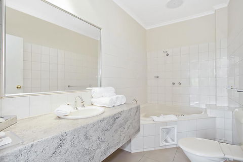 Quality Inn & Suites The Menzies - Accommodation Brisbane 31