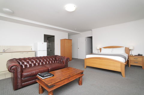 Quality Inn & Suites The Menzies - Accommodation Brisbane 8