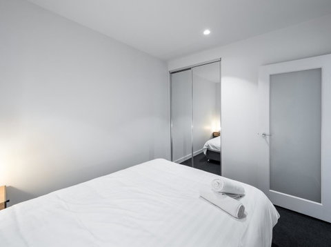 Melstay On Eporo Tower - Accommodation Brisbane 13