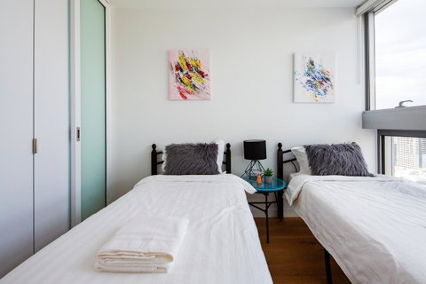 UrbanSuite The Wild Rosa Inn - Accommodation Brisbane 9