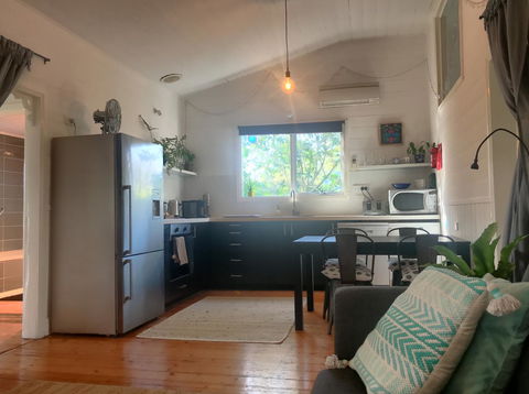 Cinta Cottage - Accommodation Brisbane 3