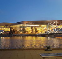 Signature Waterfront Apartments - Accommodation Brisbane