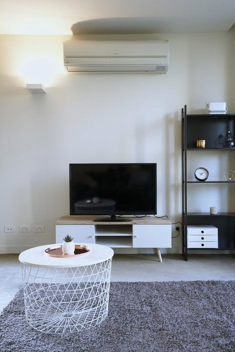 [Modern/Spacious]2BDR CBD FREE Carpark, FREE Wifi - Accommodation Brisbane 0