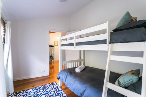 Beach Front Beauty - Ocean Front Views - Accommodation Brisbane 11