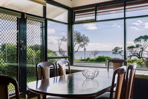 Beach Front Beauty - Ocean Front Views - Accommodation Brisbane 0