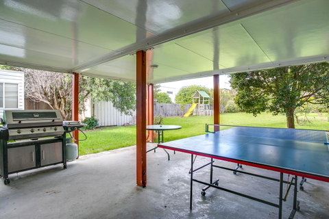 Beach Front Beauty - Ocean Front Views - Accommodation Brisbane 15