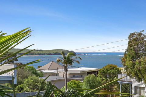 Black Dolphin Beach Penthouse - Accommodation Brisbane 23
