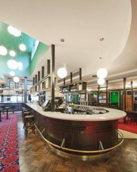 Middle Park Hotel - Accommodation Brisbane 11