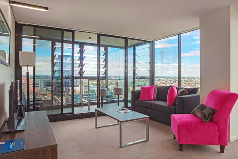 Mantra St Kilda Road - Accommodation Brisbane 2
