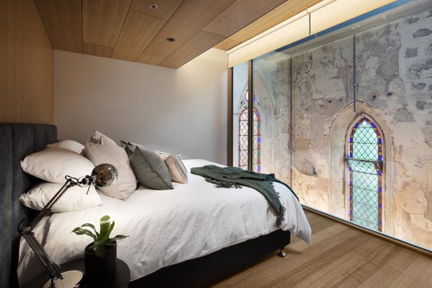 Converted Blue Stone Church - Accommodation Brisbane 18