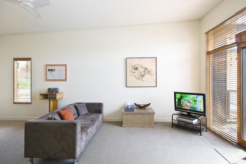 Lornebeach Apartments - Accommodation Brisbane 41