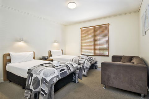 Lornebeach Apartments - Accommodation Brisbane 31