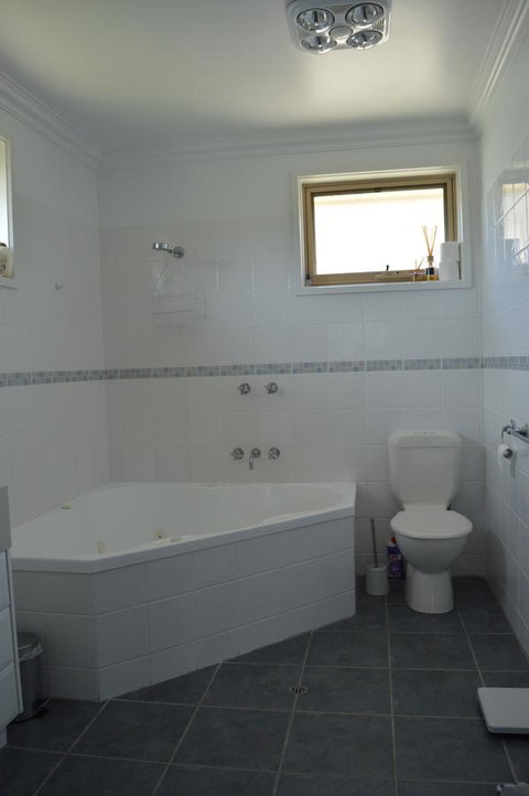 Ocean View Beach House - Accommodation Brisbane 17