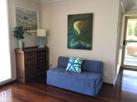 Ocean View Beach House - Accommodation Brisbane 10