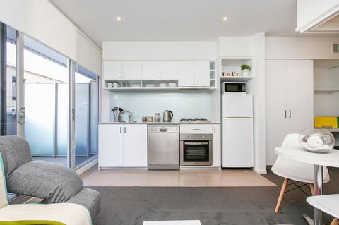 Complete Host The River Apartments - Accommodation Brisbane 0