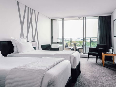 Quay West Suites Melbourne - Accommodation Brisbane 8