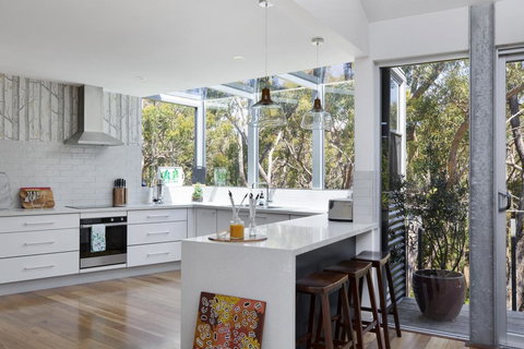 The Bird House - Accommodation Brisbane 1