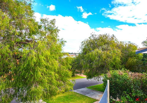 The Burswood Townhouse - Accommodation Brisbane 0