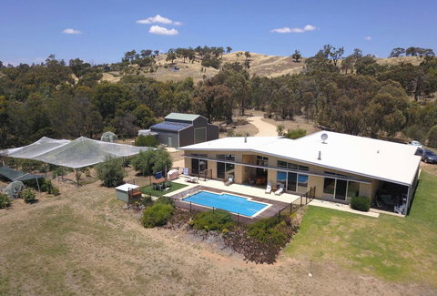 The Chocolate Lily Bed & Breakfast - Accommodation Brisbane 2