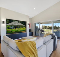 The Clubhouse on Black Bull - Accommodation Brisbane