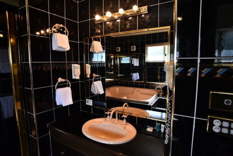 The Crossing Motel - Accommodation Brisbane 2