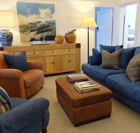 The Dewhurst - Sophisticated Entire CBD Apartment - Accommodation Brisbane