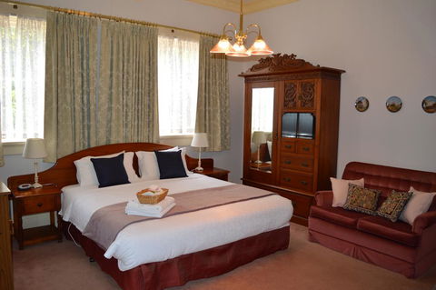 The Dragonfly North West - Accommodation Brisbane 2