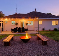 The Farmhouse. - Accommodation Brisbane