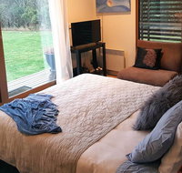 The Gurdies Room with Amazing Sunset Views - Accommodation Brisbane