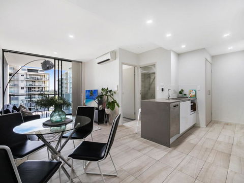 THE HAMILTON (I715)-L'Abode Accommodation - Accommodation Brisbane 1