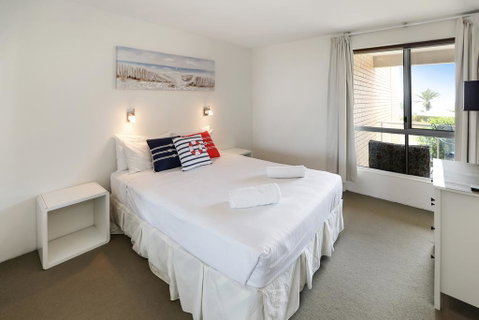 The Headlands Apartments - Accommodation Brisbane 1