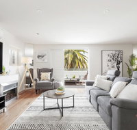 The Jetty Apartment by Ready Set Host - Accommodation Brisbane