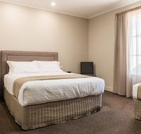 The Lighthouse Hotel - Accommodation Brisbane