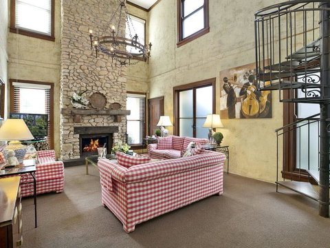 The Lodge @ Linden Hall - Accommodation Brisbane 3