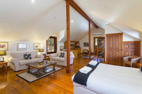 The Mews Studio - Accommodation Brisbane 1