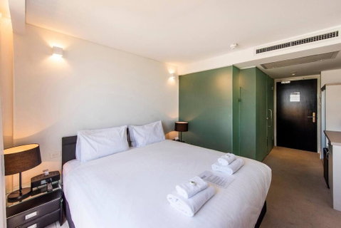 The Nest - Cosy Space On Newcastle Street With Roof Terrace - Accommodation Brisbane 1