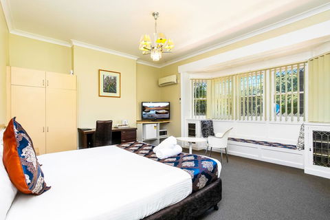 The North Shore Hotel - Accommodation Brisbane 2