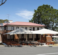 The Oaks Hotel - Accommodation Brisbane