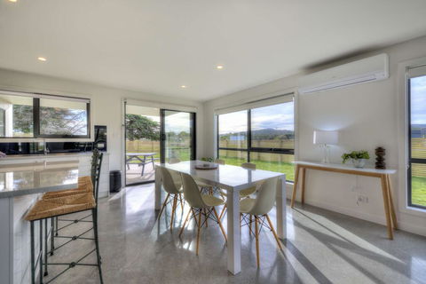 The Pines 1 - Accommodation Brisbane 3