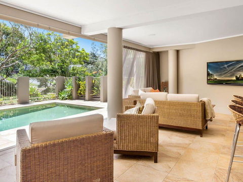 The Stanwell Beach Glass House - Beach & Pool - Accommodation Brisbane 0