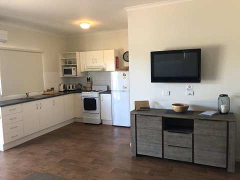 The Sundowner Cabin & Tourist Park - Accommodation Brisbane 3