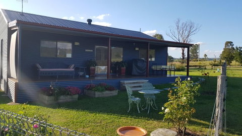 The Wattle Lodge - Accommodation Brisbane 3