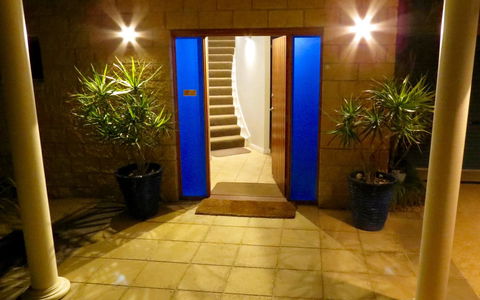 The Wave Oasis SC B&B - Accommodation Brisbane 0